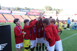 Youth Football Experiences in Barcelona | The Barcelona Experience gallery image 15